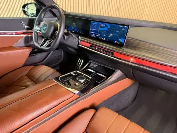 BMW 760 M760eXAS PHEV  Aut. doors  M-performance  FU