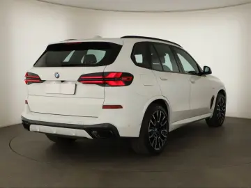 BMW X5 xDrive40i 2023