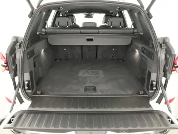BMW X5 xDrive40i 2023