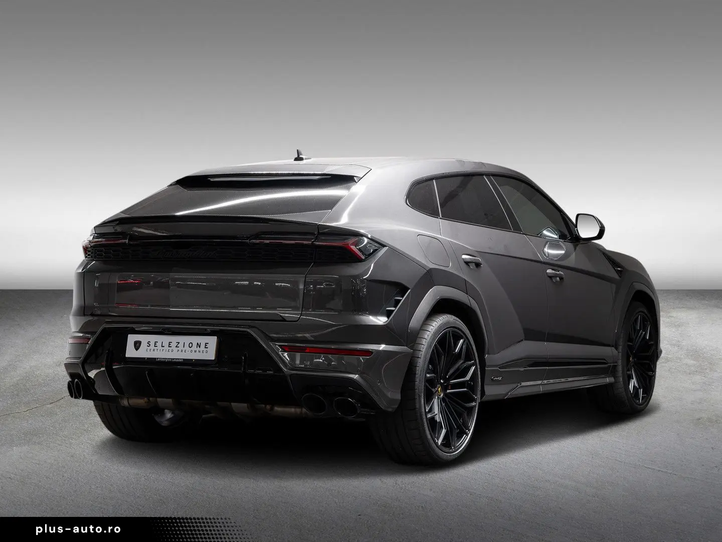 LAMBORGHINI Urus SE MY2025