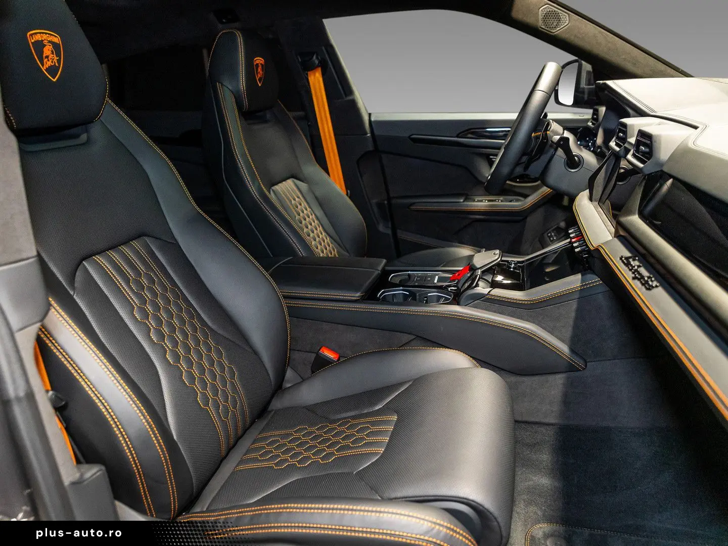 LAMBORGHINI Urus SE MY2025