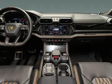 LAMBORGHINI Urus SE MY2025