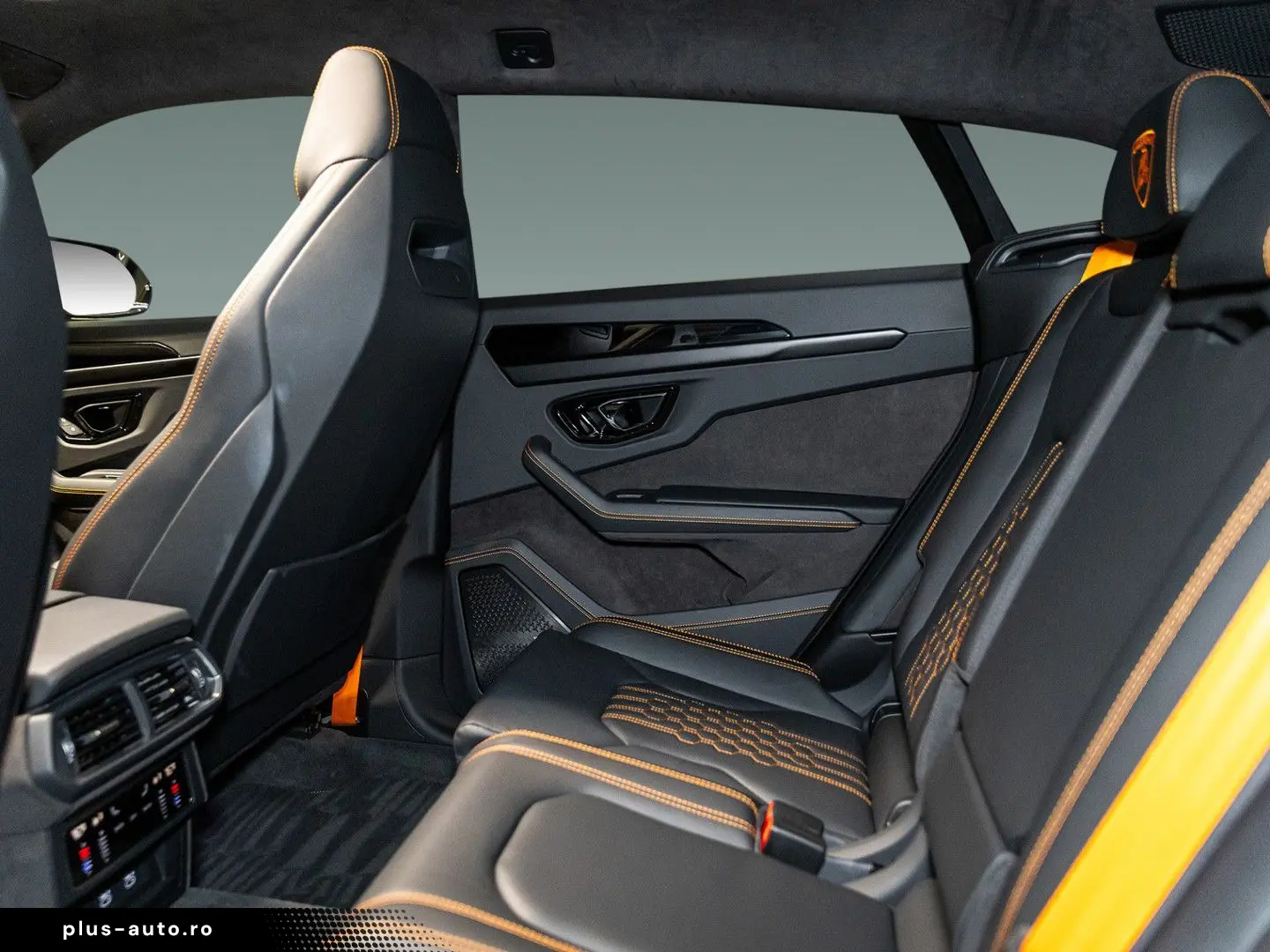 LAMBORGHINI Urus SE MY2025