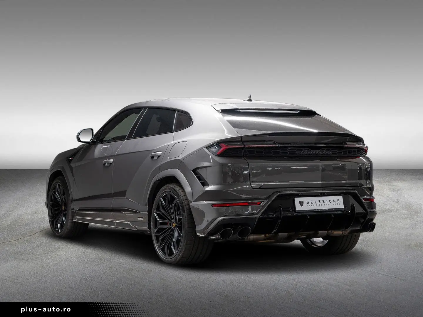 LAMBORGHINI Urus SE MY2025