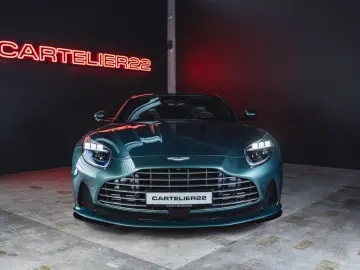 ASTON MARTIN DB12 NEW SERVICE STOCK CAR