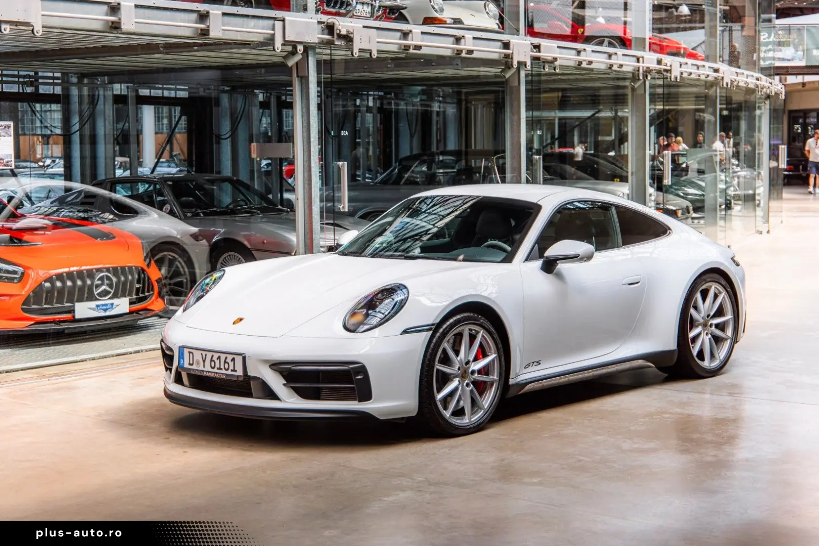 PORSCHE 911Carrera4 GTS LIFT Approved RACINGSITZE CARBON