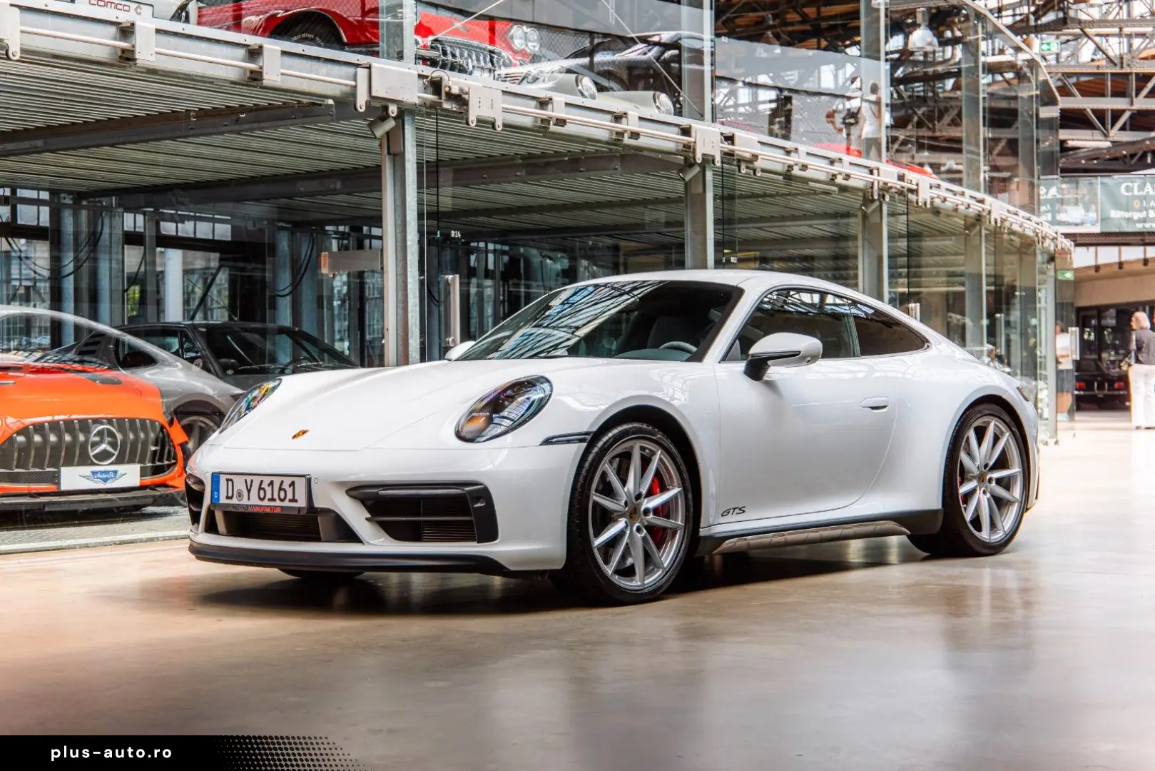 PORSCHE 911Carrera4 GTS LIFT Approved RACINGSITZE CARBON
