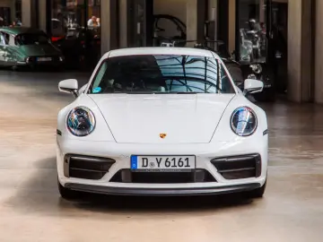 PORSCHE 911Carrera4 GTS LIFT Approved RACINGSITZE CARBON