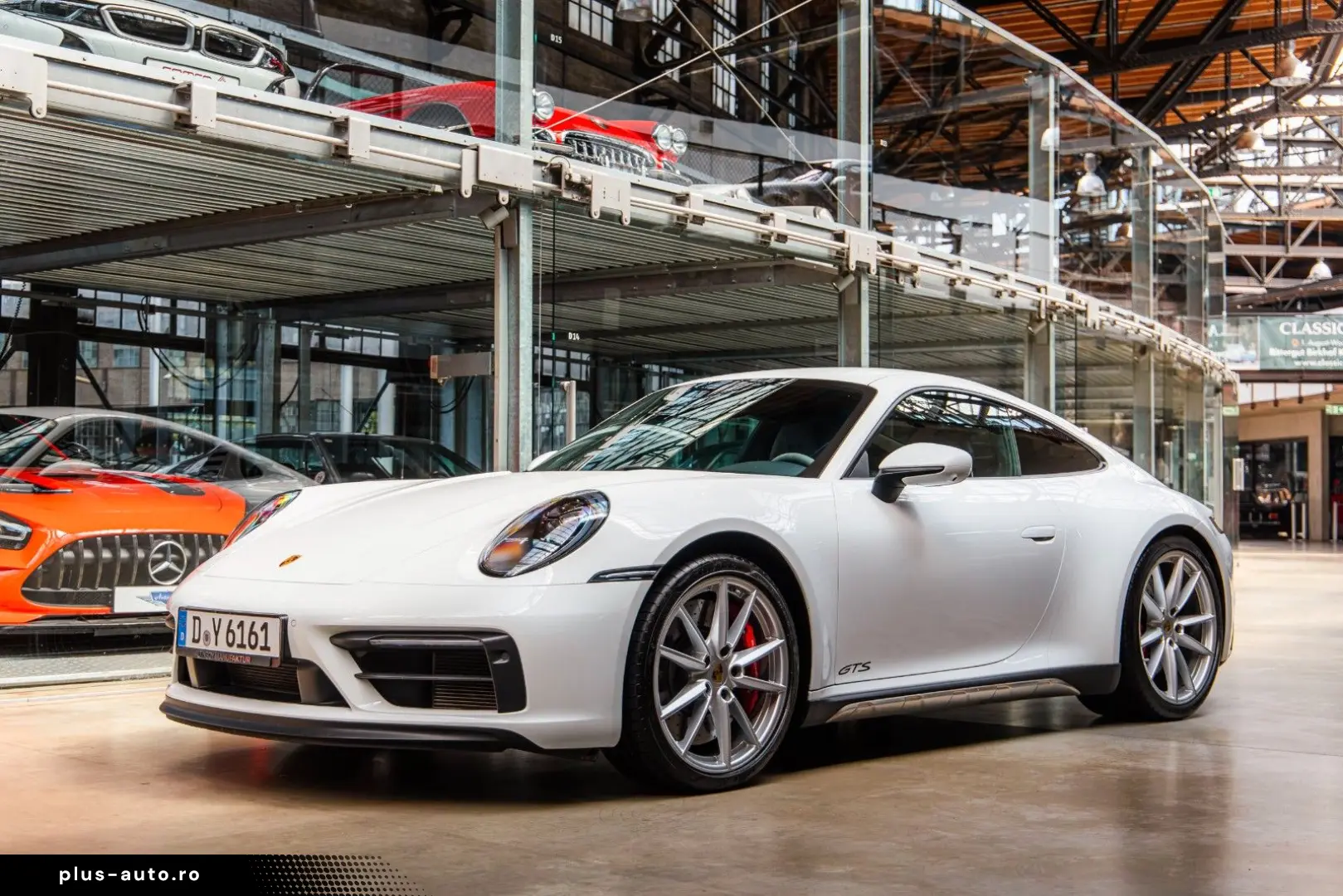 PORSCHE 911Carrera4 GTS LIFT Approved RACINGSITZE CARBON