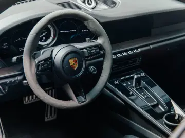 PORSCHE 911Carrera4 GTS LIFT Approved RACINGSITZE CARBON