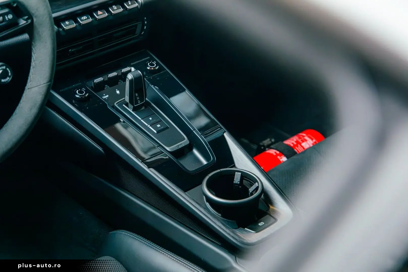 PORSCHE 911Carrera4 GTS LIFT Approved RACINGSITZE CARBON