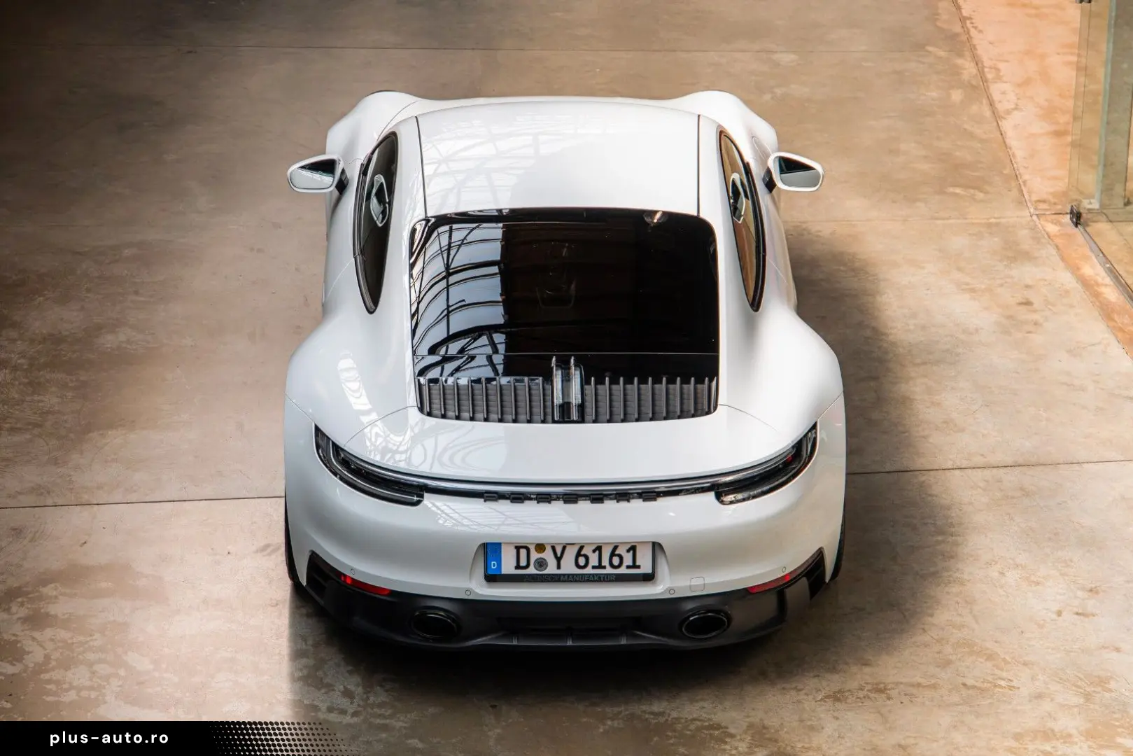 PORSCHE 911Carrera4 GTS LIFT Approved RACINGSITZE CARBON