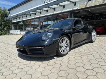 PORSCHE 992 911 CARRERA LEDERPAKET KAMERA BOSE SPORTSITZ