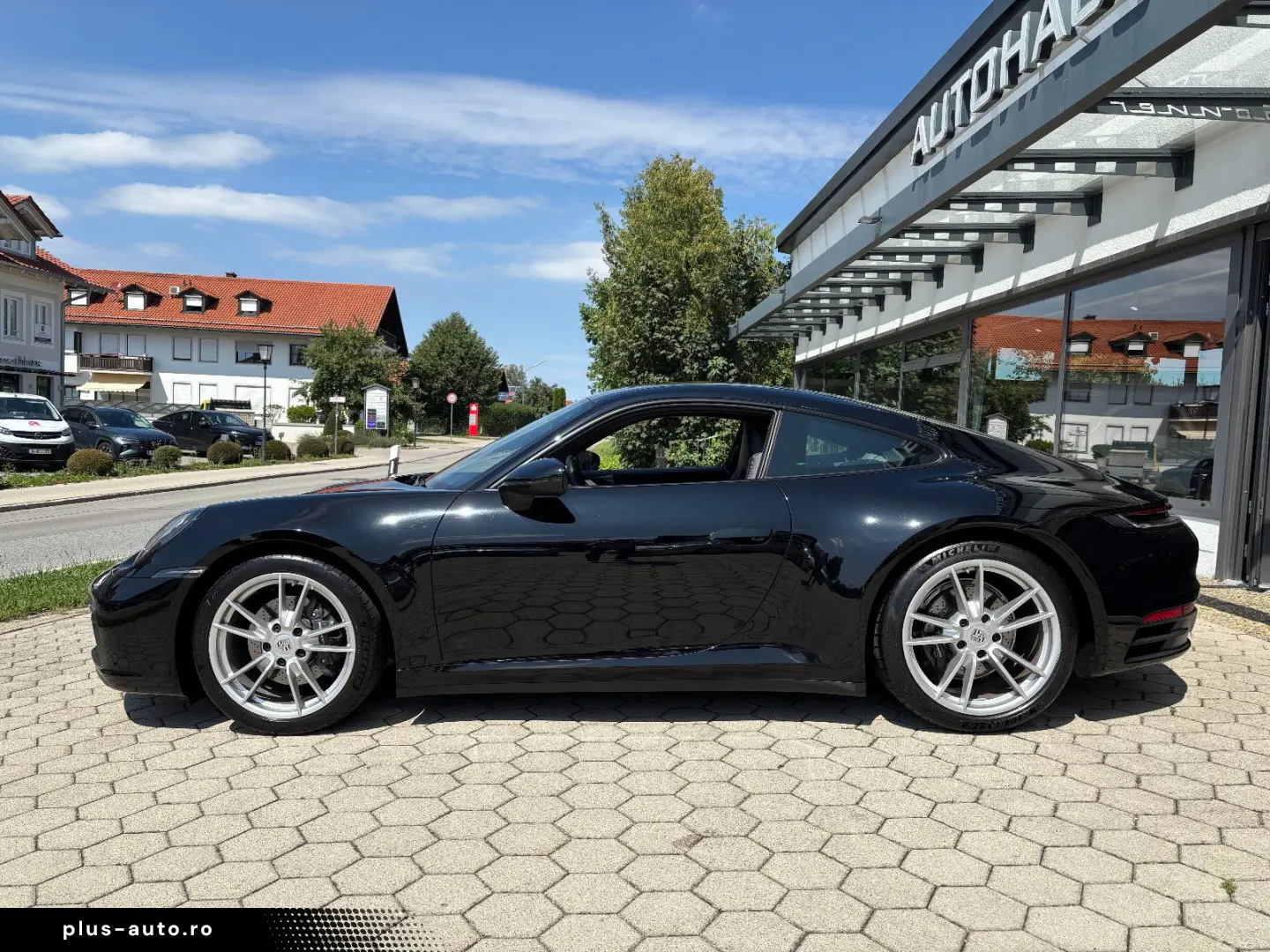PORSCHE 992 911 CARRERA LEDERPAKET KAMERA BOSE SPORTSITZ
