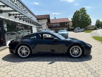 PORSCHE 992 911 CARRERA LEDERPAKET KAMERA BOSE SPORTSITZ