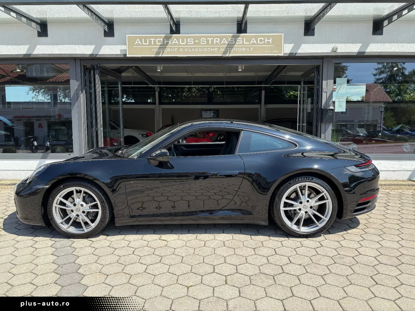 PORSCHE 992 911 CARRERA LEDERPAKET KAMERA BOSE SPORTSITZ