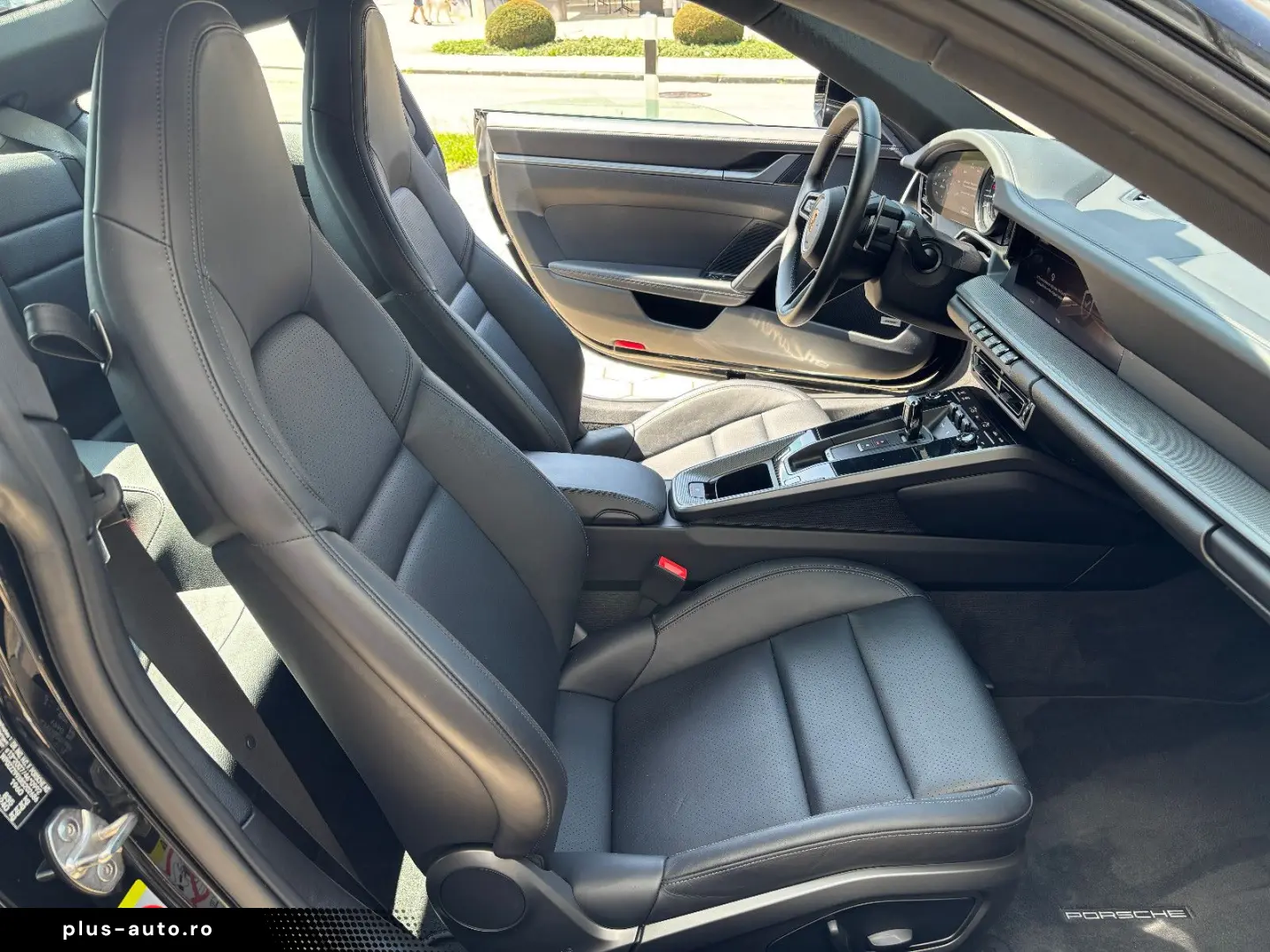 PORSCHE 992 911 CARRERA LEDERPAKET KAMERA BOSE SPORTSITZ