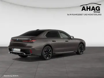 BMW 750e xDrive