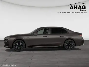 BMW 750e xDrive