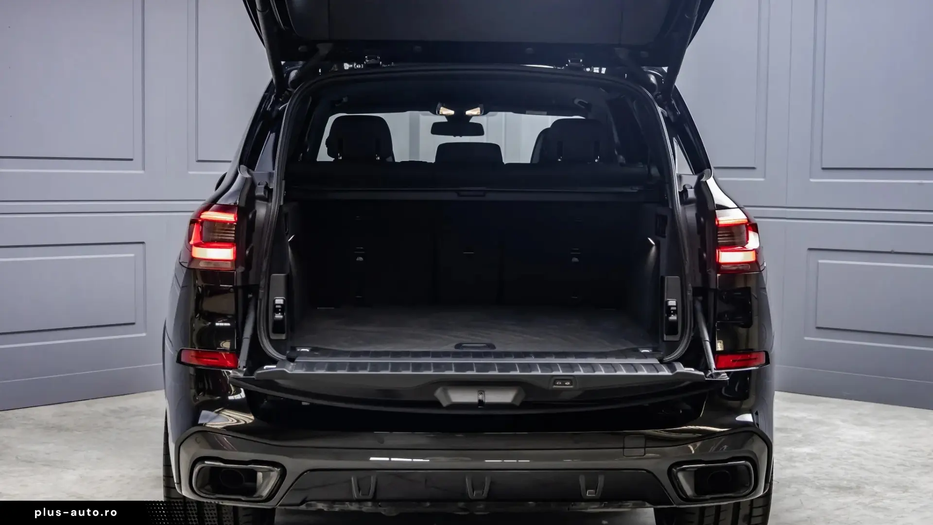 --BMW X5 xDrive40d M Sport--
