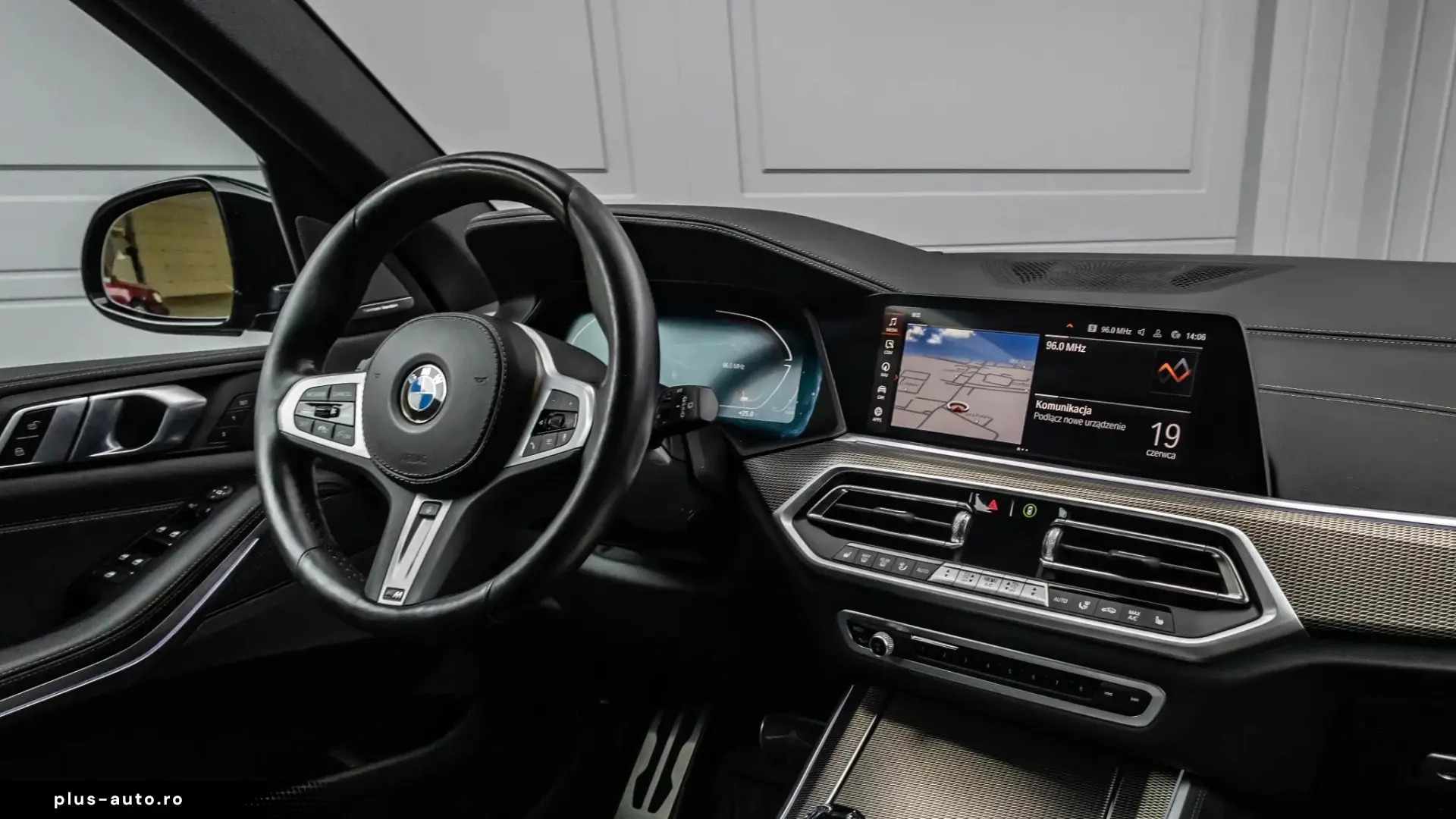 --BMW X5 xDrive40d M Sport--