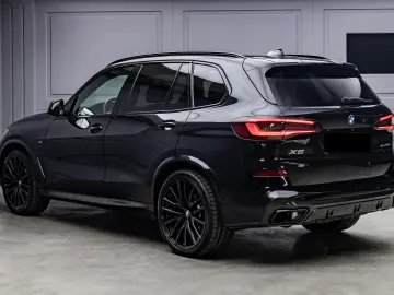--BMW X5 xDrive40d M Sport--
