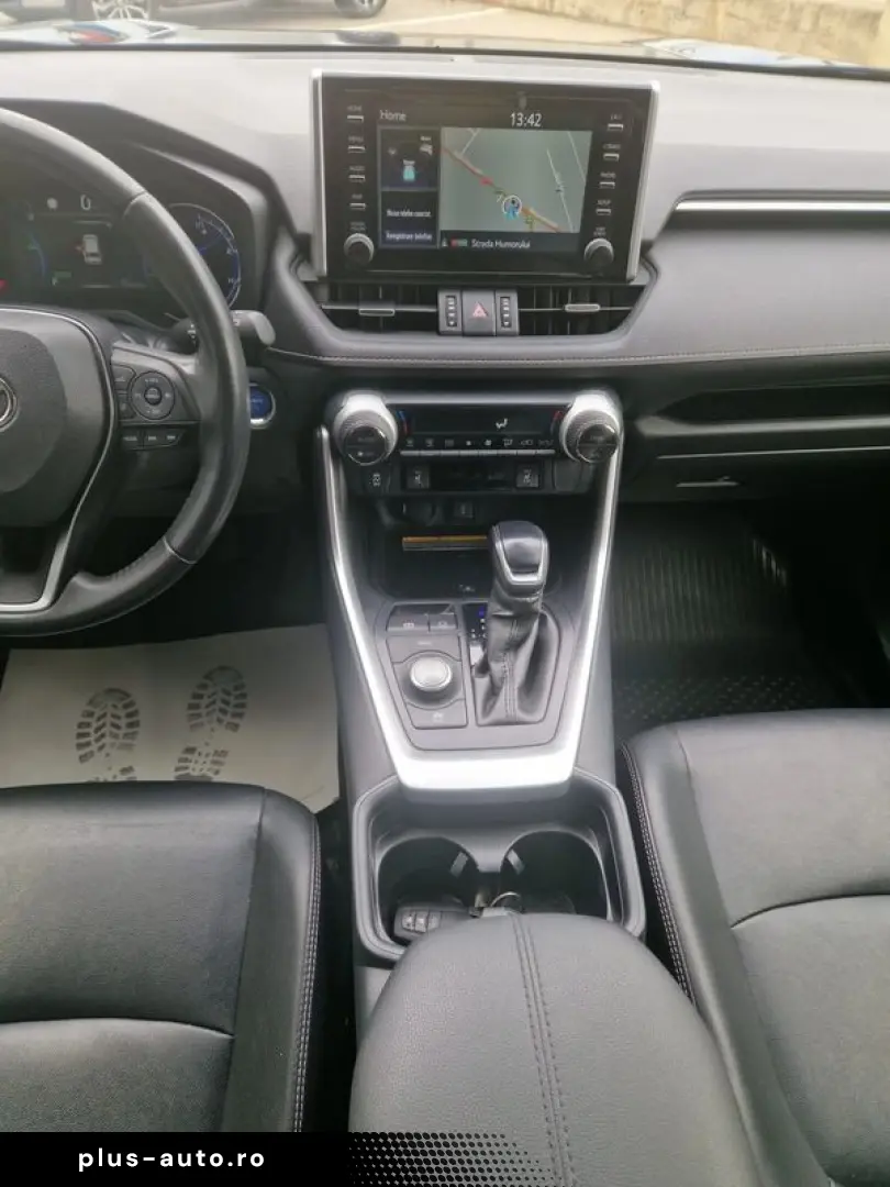 Toyota Rav-4