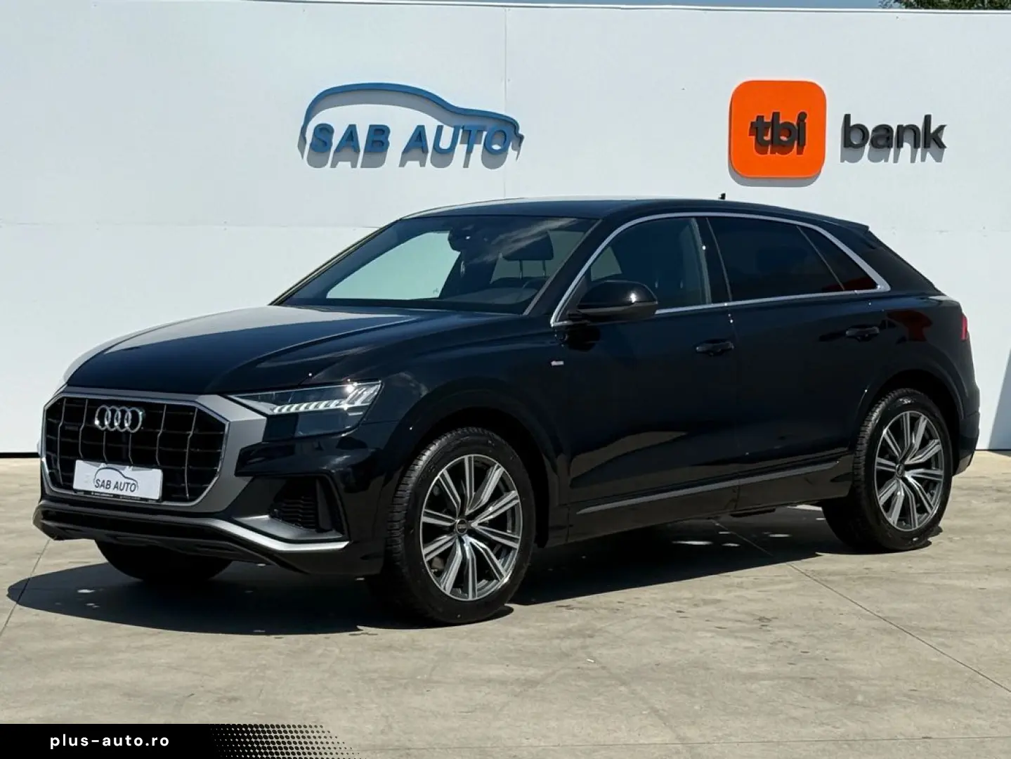 Audi Q8