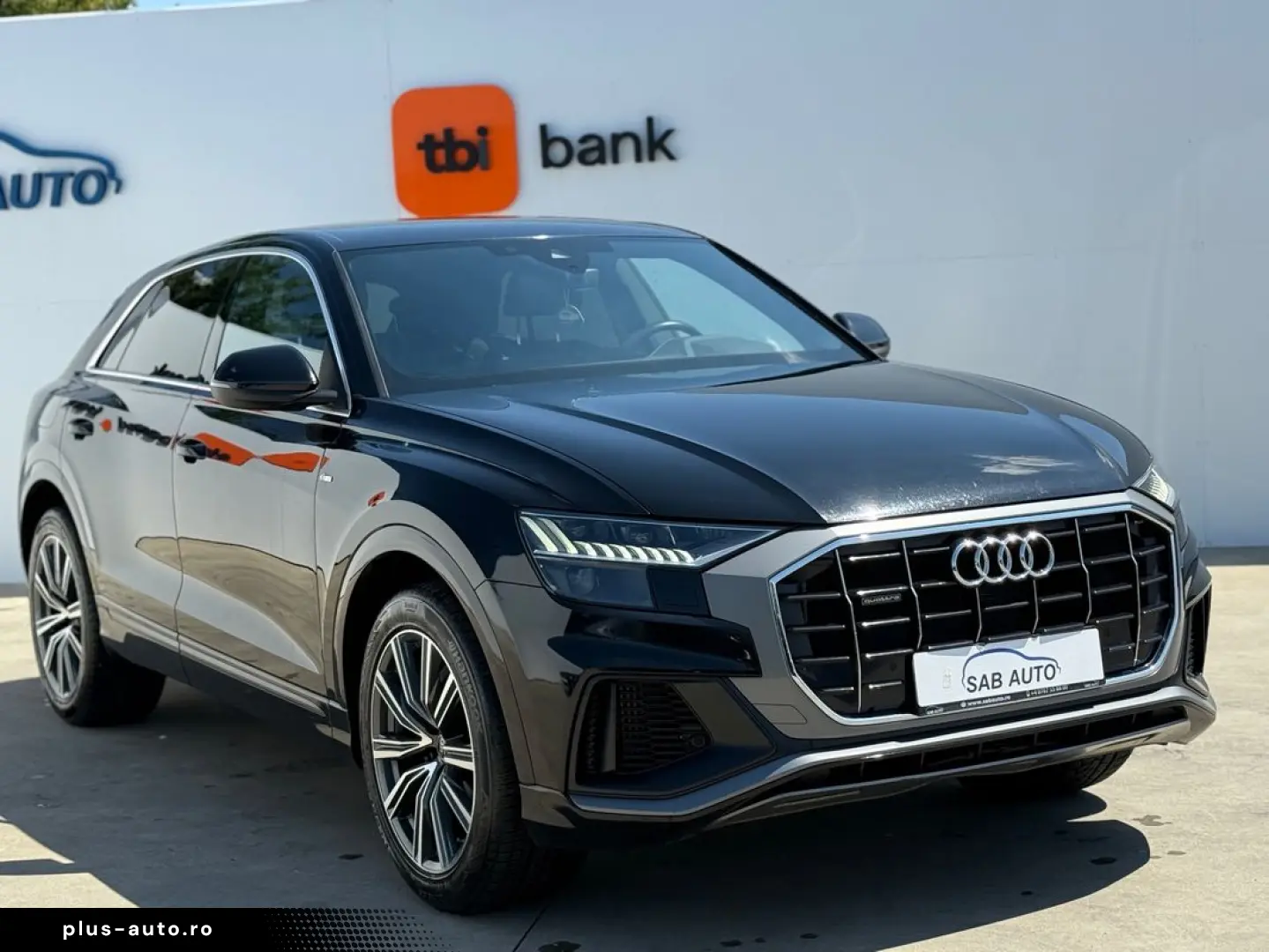 Audi Q8
