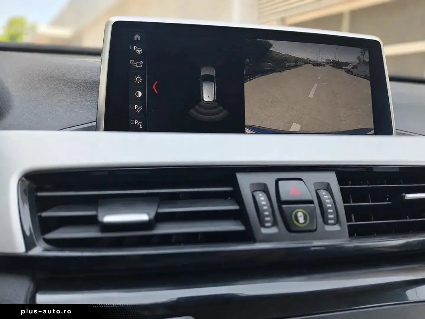 BMW X1 xDrive20i Advantage Automată 178CP 2022