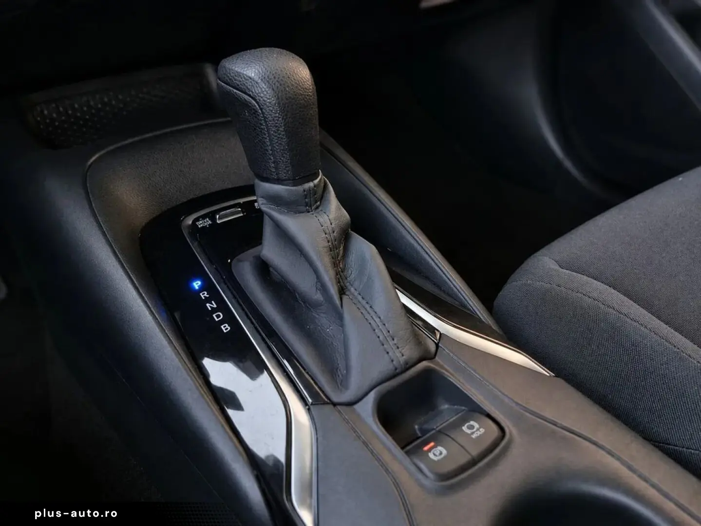 Toyota Corolla 1.8 Hybrid Dynamic