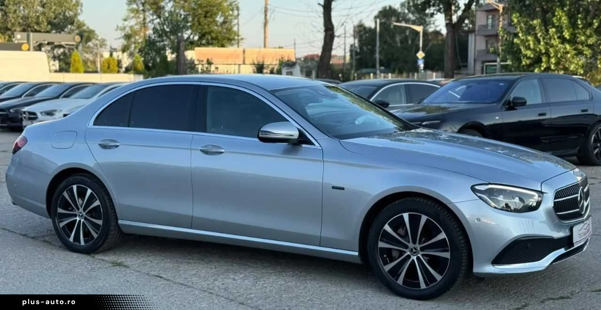 Mercedes-Benz E