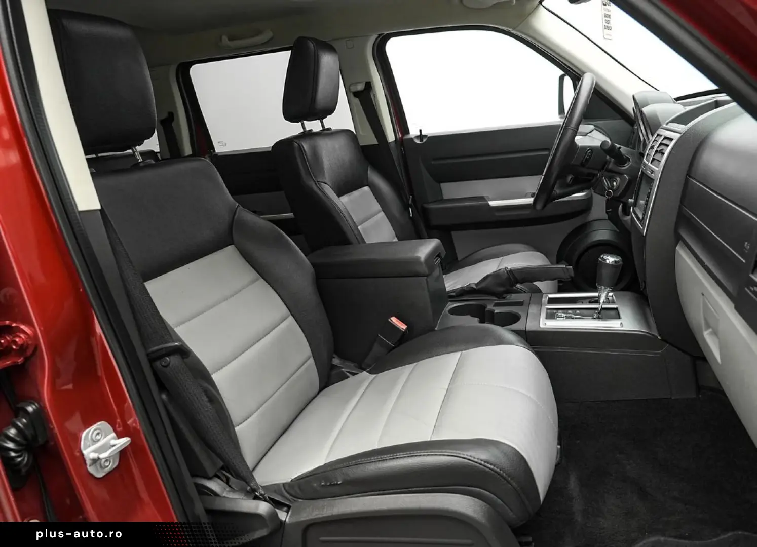 Dodge Nitro