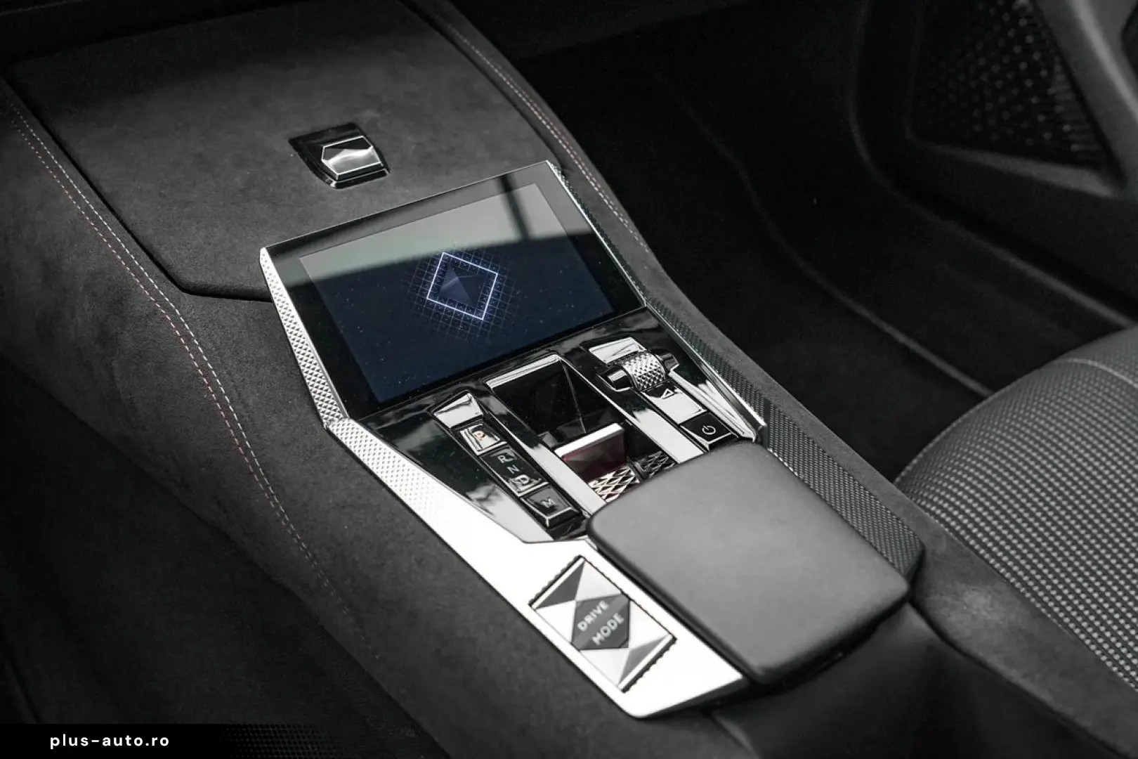 Ds-Automobiles Dsa-Ds4