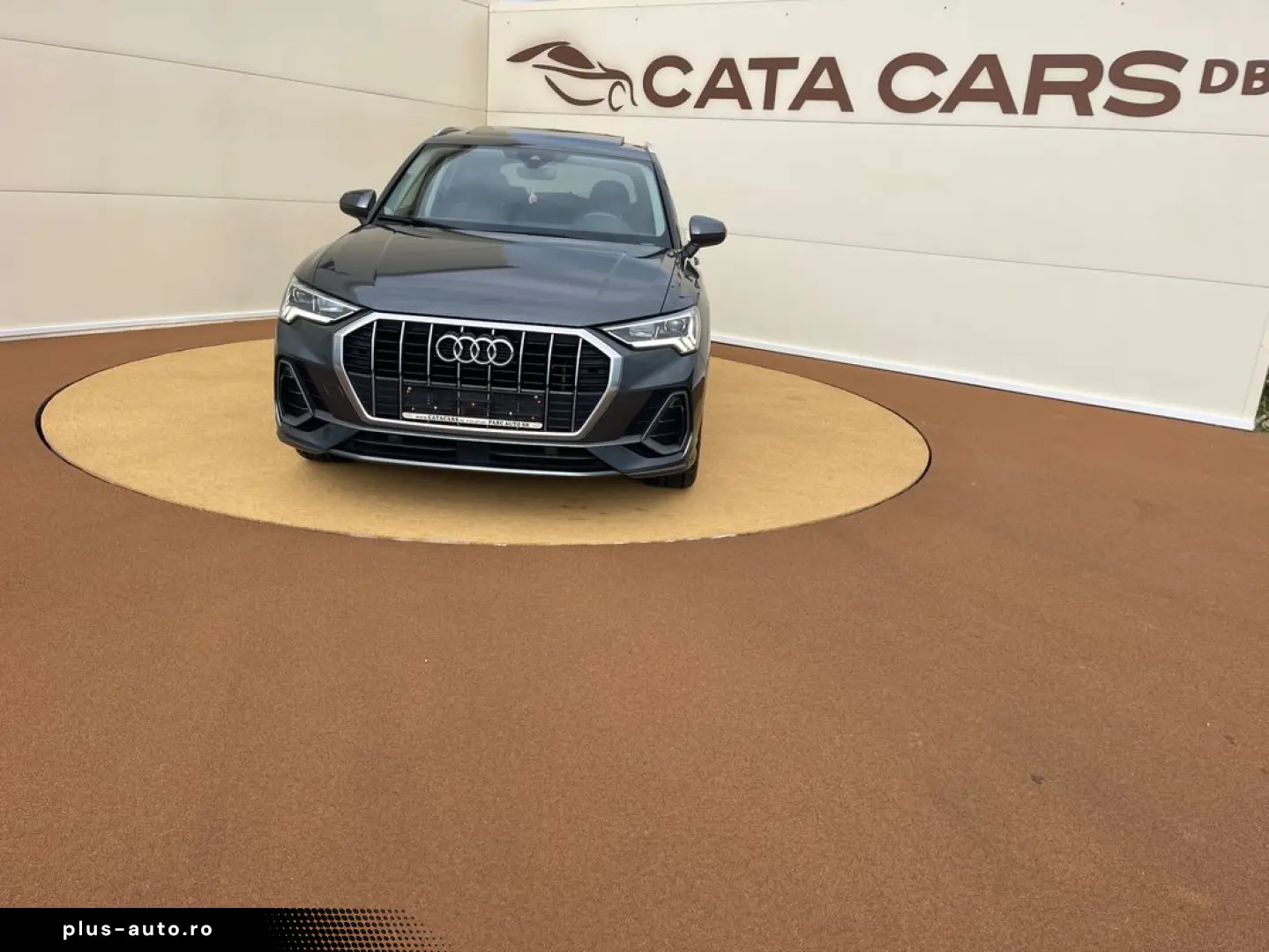 Audi Q3 35TFSI  150CP  LED  Cockpit  Panoramic  Keyless  Cam