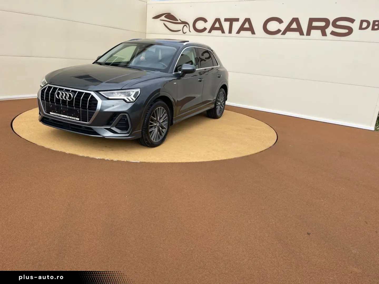 Audi Q3 35TFSI  150CP  LED  Cockpit  Panoramic  Keyless  Cam