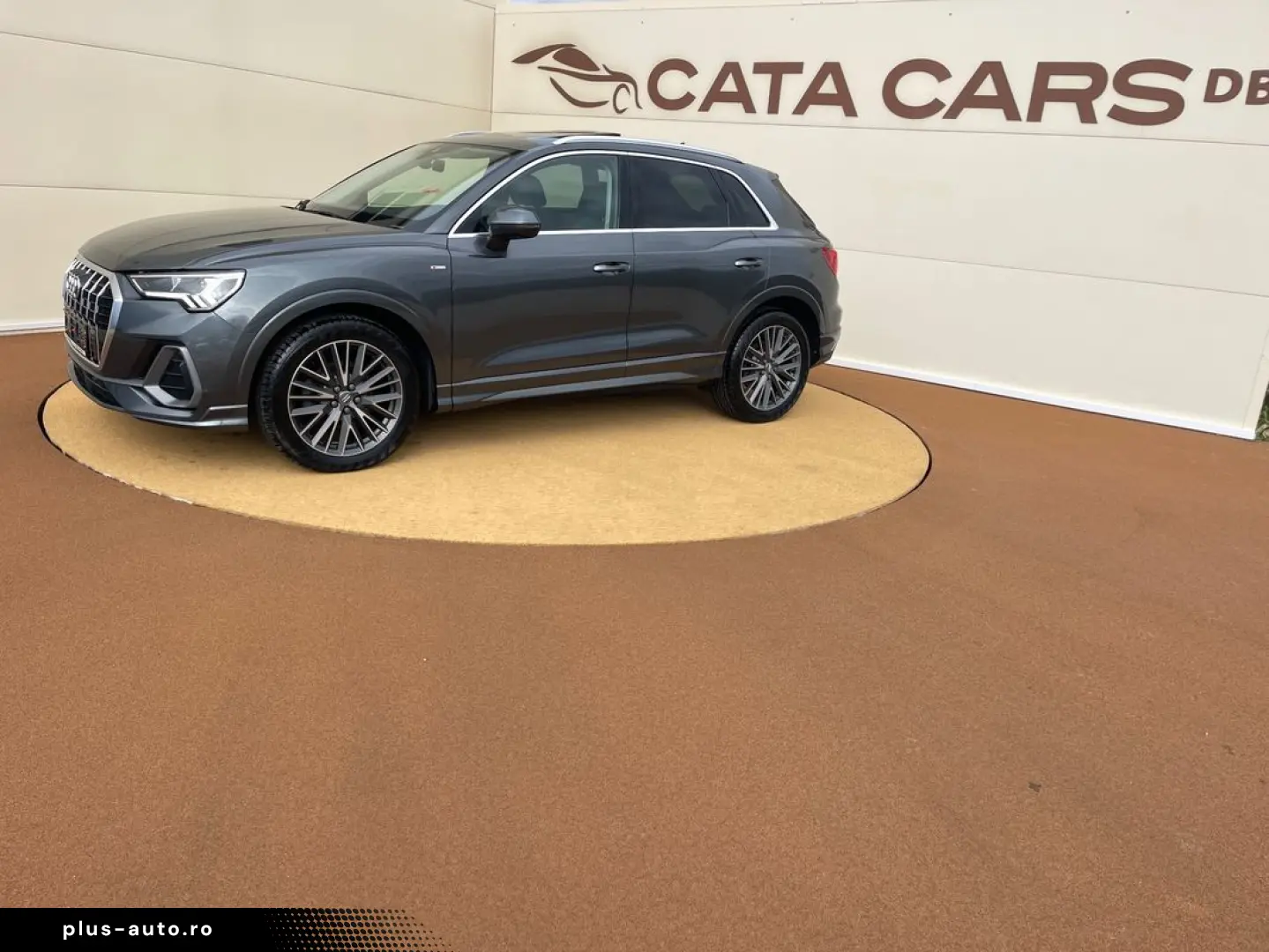 Audi Q3 35TFSI  150CP  LED  Cockpit  Panoramic  Keyless  Cam