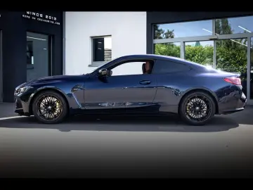 BMW M4 COMPETITION MXDRIVE COUPE FACELIFT WARR 4 30