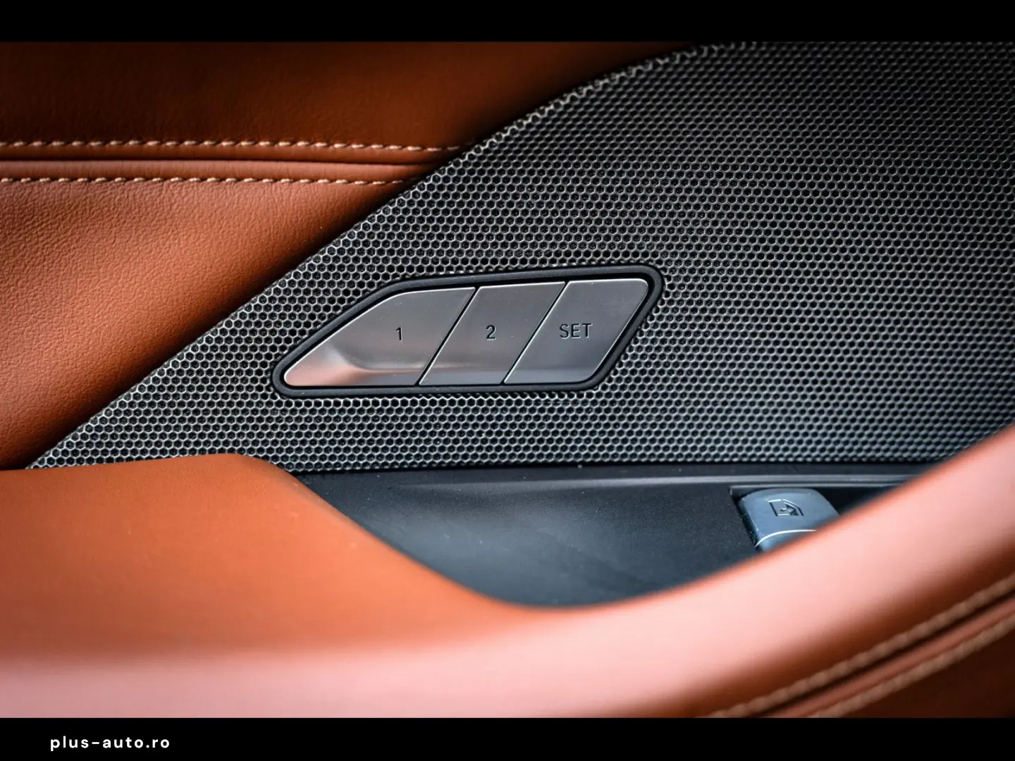BMW M4 COMPETITION MXDRIVE COUPE FACELIFT WARR 4 30