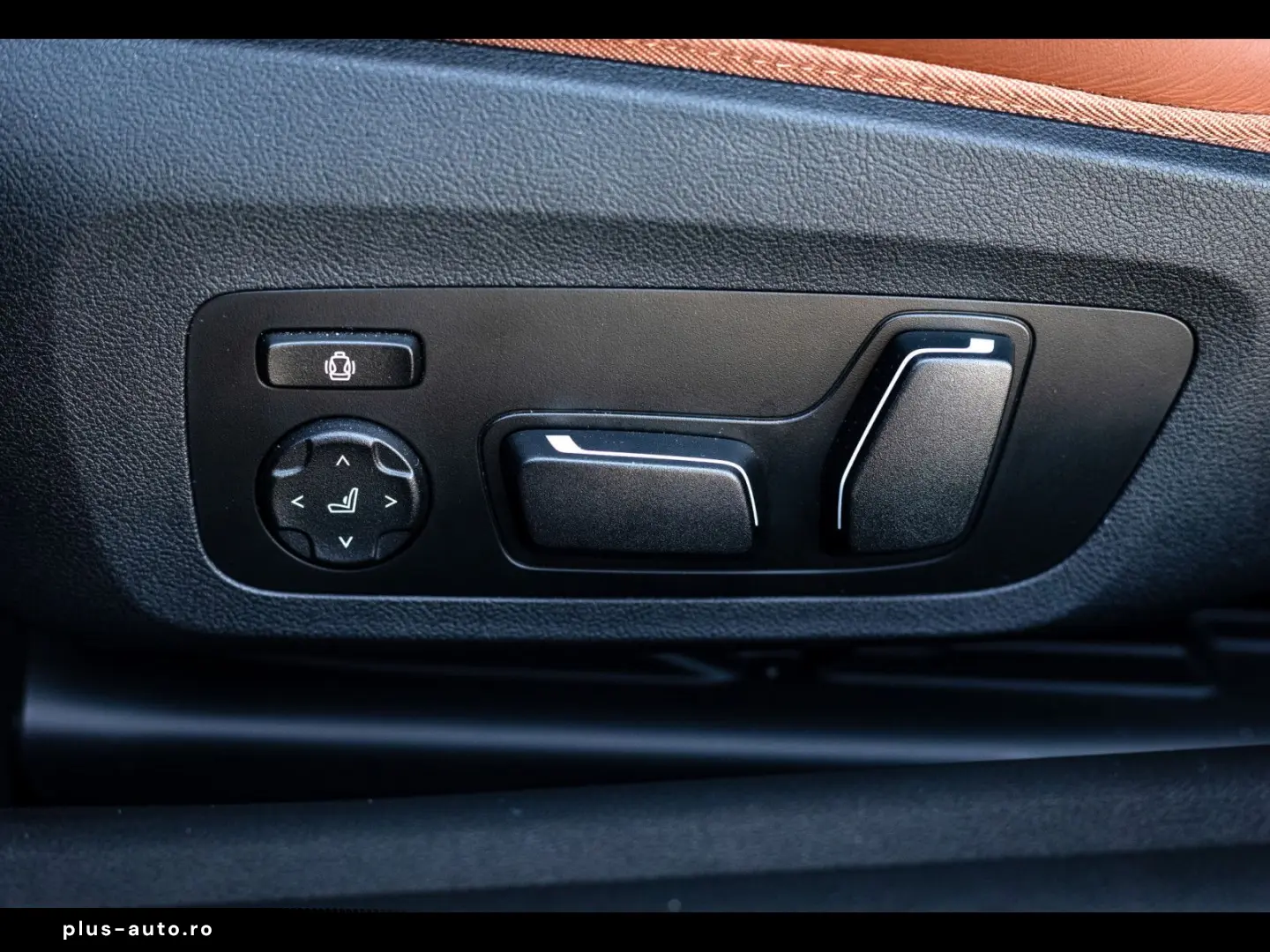 BMW M4 COMPETITION MXDRIVE COUPE FACELIFT WARR 4 30