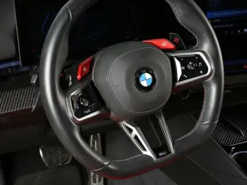 BMW M5 Individual NP161000.- LED ACC AHK Carbon B&W