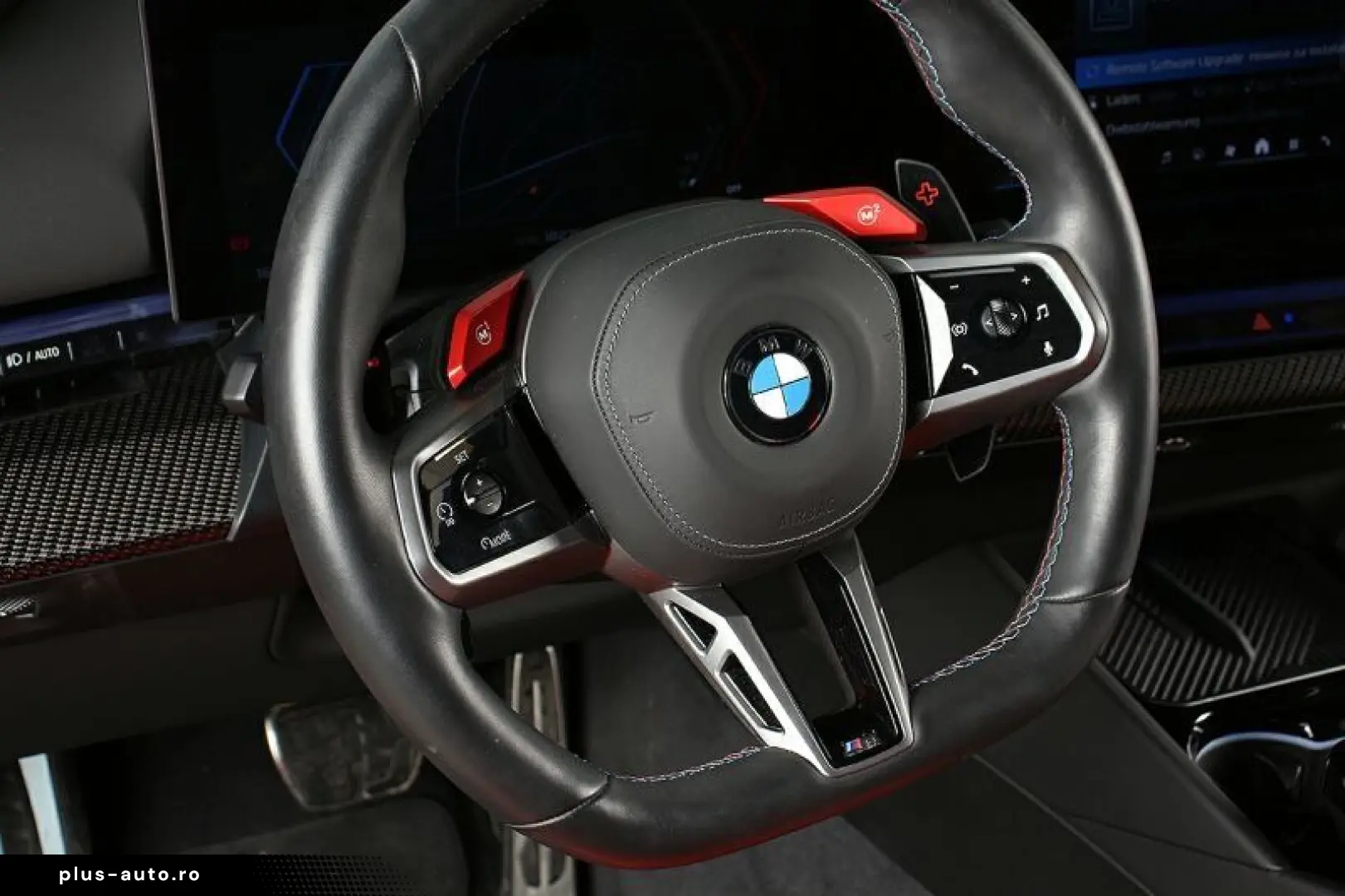 BMW M5 Individual NP161000.- LED ACC AHK Carbon B&W