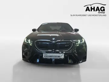 BMW M5 Limousine