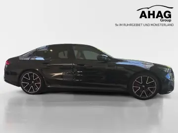 BMW M5 Limousine