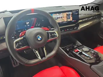 BMW M5 Limousine
