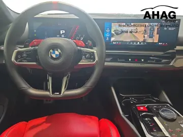 BMW M5 Limousine