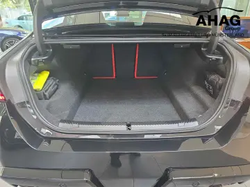 BMW M5 Limousine