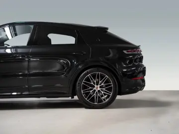 Porsche Cayenne Coupé Black Edition
