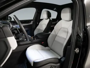Porsche Cayenne Coupé Black Edition