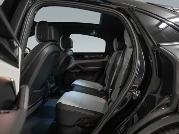 Porsche Cayenne Coupé Black Edition